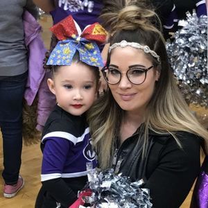 Meet your Posher, Angela